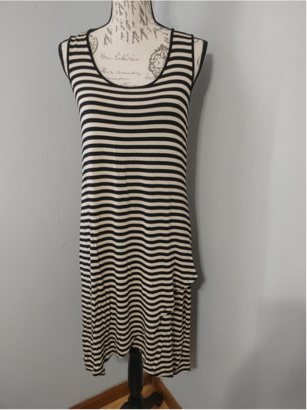 Women's Design History Striped Midi Dress Size Missy M Viscose Black/Beige Soft